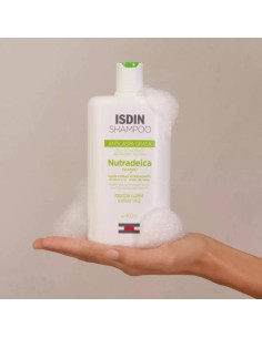 Isdin Champú Nutradeica Anticaspa grasa 400 ml