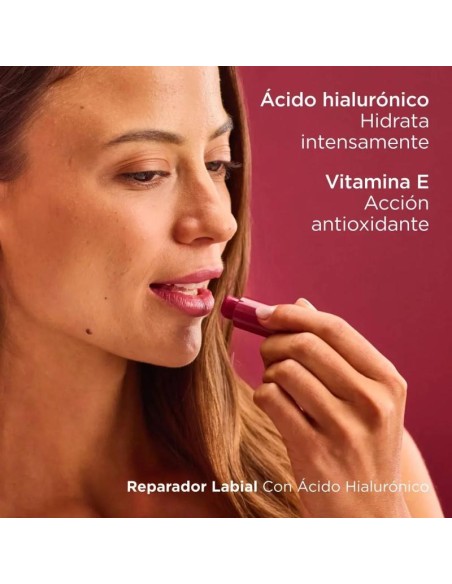 Isdin Stick reparador labial Granate 4 G