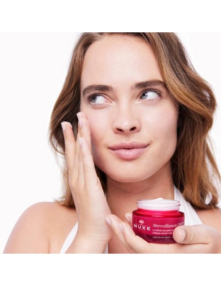 MERVEILLANCE LIFT CREMA ATERCIOPELADA EFECTO LIFTING  1 ENVA