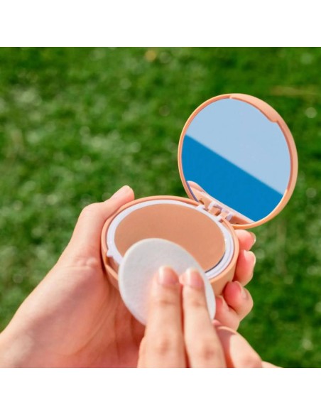 FOTOPROTECTOR ISDIN COMPACT SPF 50+ MAQUILLAJE COMPACTO OIL- MEDIO